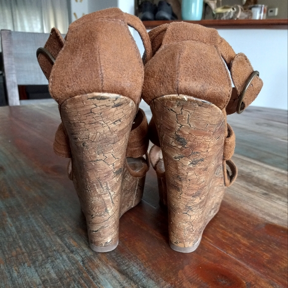 Tan Wedges - Picture 3 of 4